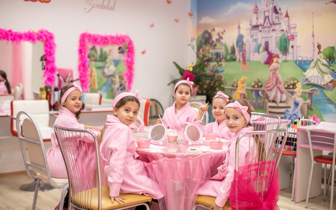 Glamour Girls
