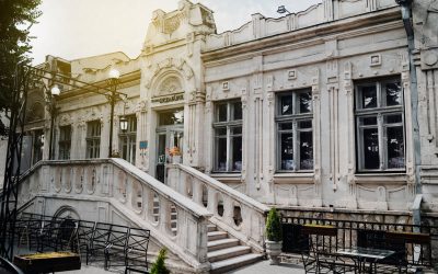 Teatrul „Luceafărul”