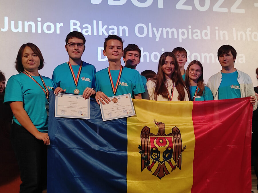 Medalie de argint și medalie de bronz pentru Republica Moldova la Olimpiada Balcanică de Informatică pentru Juniori